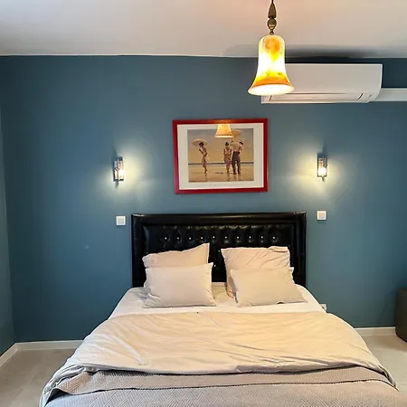 Bed & Breakfast Blue 3*